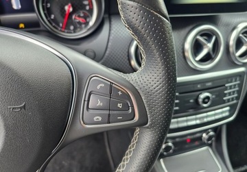 Mercedes Klasa A W176 Hatchback 5d Facelifting 180 122KM 2017 Mercedes-Benz Klasa A 1,6 Benzyna 122 KM GWARANCJA Zamiana Zarejestrowany, zdjęcie 26