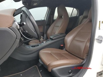 Mercedes GLA I 2019 Mercedes-Benz GLA 2019 r., 2,0L GLA 250 4MATIC 2.0 Benzyna 221KM, zdjęcie 7