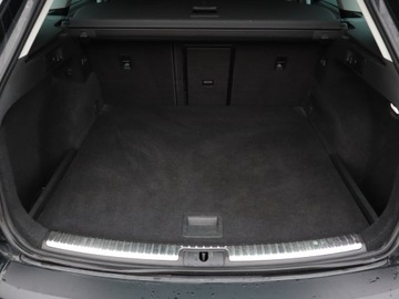 Seat Leon III ST Facelifting 2.0 TDI 150KM 2018 Seat Leon 2.0 TDI, DSG, Skóra, Navi, Klima, zdjęcie 13