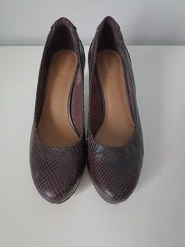 Śliczne obuwie damskie Clarks Artisan EUR 40W UK 6,5E