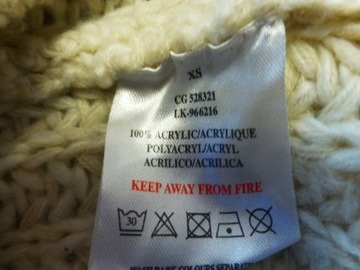 ОЧЕНЬ ТЕПЛЫЙ СВИТЕР АКРИЛОВЫЙ XS