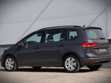 Volkswagen Touran III 1.5 TSI EVO 150KM 2021 Volkswagen Touran 1.5 TSI EVO Comfortline Plus. VAT Marza 1.5 Benzyna, zdjęcie 8