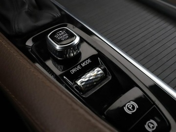 Volvo V90 II Kombi 2.0 D4 190KM 2017 Volvo V90 4x4 automat czekladowe skóry full LED, zdjęcie 28