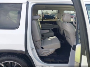 Jeep Wagoneer II 2022 Jeep Wagoneer Series III 2022 5.7 Benzyna 392KM, zdjęcie 13