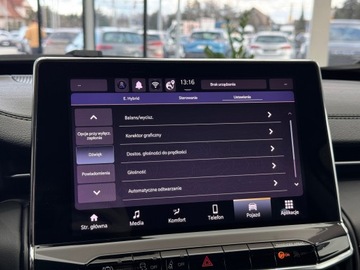 Jeep Compass II SUV Plug-In Facelifting 1.3 GSE T4 190KM 2022 Jeep Compass T4 PHEV 4xe Limited / Kamera cofania, zdjęcie 34