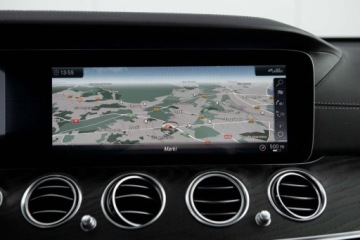 Mercedes Klasa E W213 Limuzyna 2.0 220d 194KM 2019 Mercedes-Benz Klasa E E220d 4 Matic AMG Salon Polska Autotrade Mercedes, zdjęcie 32