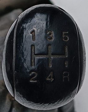 DAEWOO MATIZ 01 R. 800 ŘADÍCÍ PÁKA ZVEDÁK PÁKY ŘAZENÍ TÁHLO