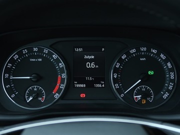 Skoda Octavia III Kombi Facelifting 2.0 TDI 150KM 2020 Skoda Octavia 2.0 TDI, Salon Polska, zdjęcie 10