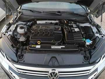 Volkswagen Arteon Fastback 2.0 TDI 190KM 2018 Volkswagen Arteon 2.0TDI 190KM R-Line Skóra, zdjęcie 27