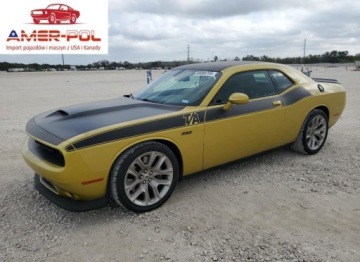 Dodge Challenger III 2020 Dodge Challenger RT Scat Pack 2020 6.4l 6.4 Benzyna 485KM
