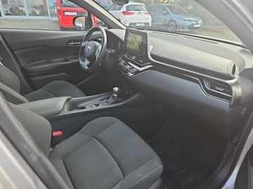Toyota C-HR I Crossover 1.8 Hybrid 122KM 2018 Toyota C-HR 1.8 Hybrid Premium, zdjęcie 18