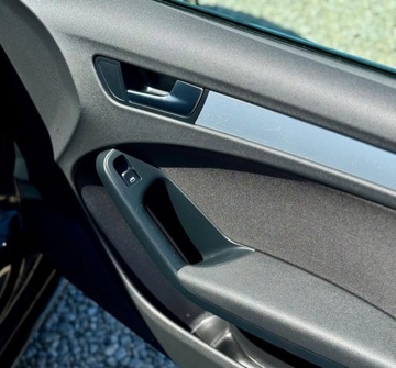 Audi A4 B8 Limousine 2.0 TFSI 180KM 2010 Audi A4 Limousine 2.0T 180KM Sedan cliamtronic Bixenon LED Grzane fotele, zdjęcie 13