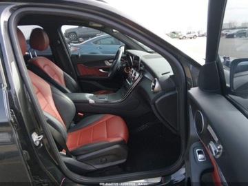 Mercedes GLC C253 2020 Mercedes-Benz GLC 300 4Matic 2020 2.0 Benzyna 255KM, zdjęcie 10