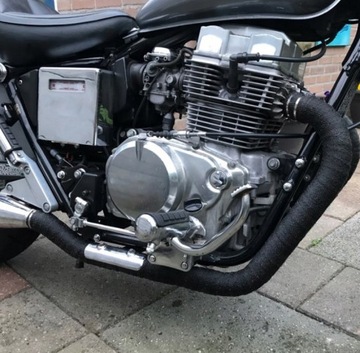 СТУПИЦА ПЕРЕДНЕГО КОЛЕСА ATV 125 BOMBARDIER ДИСКОВЫЙ ТОРМОЗ