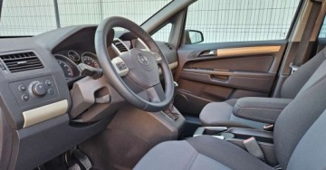 Opel Zafira B 1.8 ECOTEC 140KM 2009 Opel Zafira 1.8 140ps. Benzyna 7-0sob 1.8 Benzyna 140KM, zdjęcie 19