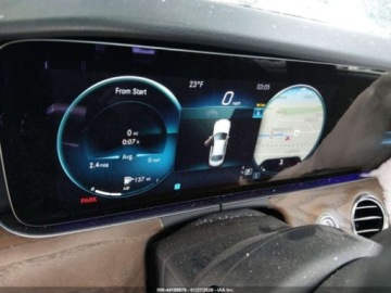 Mercedes Klasa E W214 2023 Mercedes-Benz Klasa E 350 4Matic 2023 2.0 Benzyna 255KM, zdjęcie 10