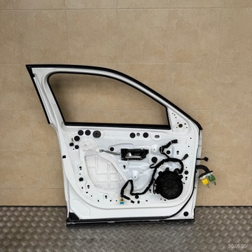 DVEŘE KOMPLETNÍ PŘEDNÍ LEVÉ PEUGEOT 2008 II GT 2020 ROK OKNO