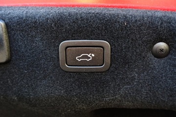 Jaguar XF II Sedan Facelifting 2.0D 204KM 2021 Jaguar XF bezwypek, AWD, panorama, skora, kamera, czujniki, AACarPlay, FV, zdjęcie 5