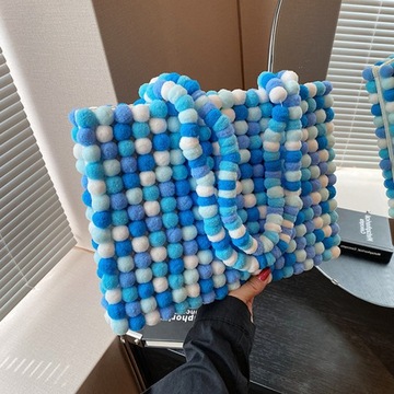 Kobiety Duża Objętość Bag Ramię Kolorowy Puszczysty Piłka Tkanie Bag, Blue