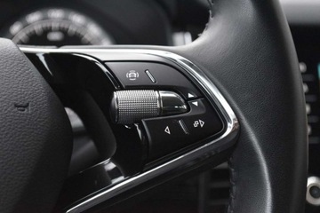 Skoda Kodiaq I SUV 1.5 TSI ACT 150KM 2021 Skoda Kodiaq SalonPL TSI 150KM Style Pakiet Comfort Kamera Smartlink NAVI, zdjęcie 13