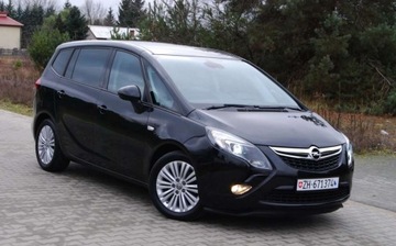 Opel Zafira C Tourer 1.4 Turbo ECOTEC 140KM 2016 Opel Zafira 1.4B 140Ps Klimatronik Navi Parktronik Alu17 Kamera 7 foteli Z, zdjęcie 3