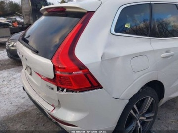 Volvo XC60 II Crossover T5 250KM 2019 Volvo XC 60 T5 MOMENTUM, 4x4, od ubezpieczalni 2.0 Benzyna 250KM, zdjęcie 8