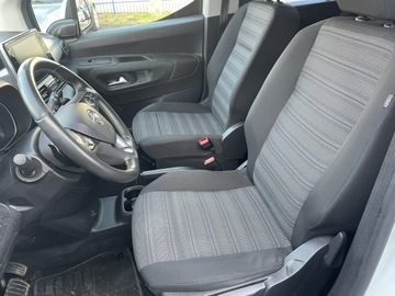 Opel Combo E Kombivan 1.5 Diesel 131KM 2020 Opel Combo Life Niepełnosprawnych inwalida PFRON, zdjęcie 12