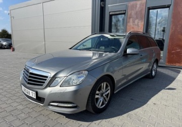 Mercedes Klasa E W212 Kombi 220 CDI BlueEFFICIENCY 170KM 2011 Mercedes-Benz Klasa E bezwypadekjedzie jak nowe z NiemiecAVANGARDE 2.1