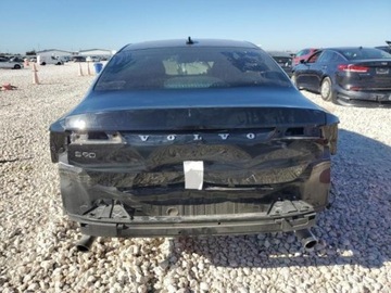 Volvo S90 II 2018 Volvo S90 2018 Volvo S90 T5 FWD Momentum 2.0 Benzyna 245KM, zdjęcie 2