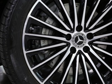 Mercedes GLC C254/X254 2025 MERCEDES-BENZ GLC 200 d 4-Matic AMG Line 2.0 (163KM) 2025, zdjęcie 7