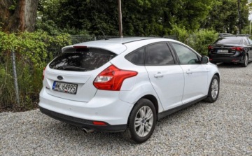 Ford Focus III Kombi 1.6 EcoBoost 150KM 2011 Ford Focus 1,6T (150KM) 1.6 Benzyna 150KM, zdjęcie 2