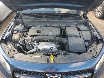Mercedes GLB 2021 Mercedes-Benz GLB 250 4Matic 2021 2.0 Benzyna 221KM, zdjęcie 6