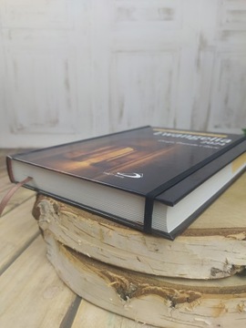 Евангелие 2024 г. – большой формат, твердый переплет.