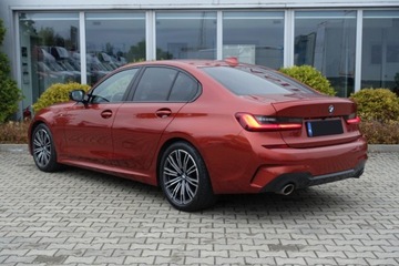 BMW Seria 3 G20-G21 Limuzyna 2.0 318i 156KM 2021 BMW Seria 3 M Shadow Line, kamera cofania, czujniki, Ambient, Harman Kardo, zdjęcie 3