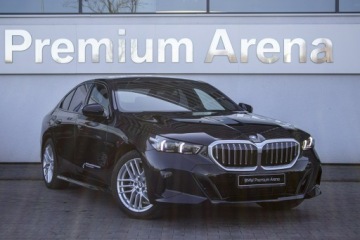 BMW Seria 5 G90-91 Touring 2.0 520d 197KM 2026 BMW 520 xDrive Limuzyna - DEMO - Koła zimowe w, zdjęcie 4
