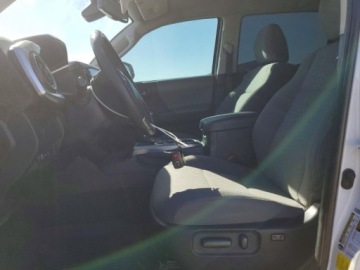 Toyota Tacoma II 2023 Toyota Tacoma SR5 2023 3.5 Benzyna 278KM, zdjęcie 7