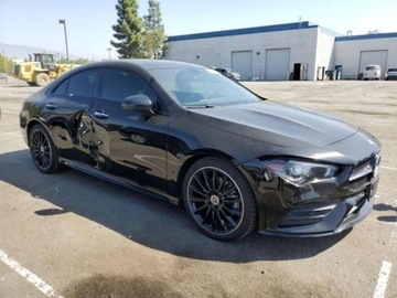 Mercedes CLA C118/X118 2021 Mercedes-Benz CLA 2021, 2.0L, od ubezpieczalni 2.0 Benzyna 221KM, zdjęcie 2