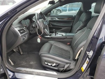 BMW Seria 7 G11-G12 2021 BMW Seria 7 2021 BMW 7 Series 740i Sedan 3.0 Benzyna 335KM, zdjęcie 9