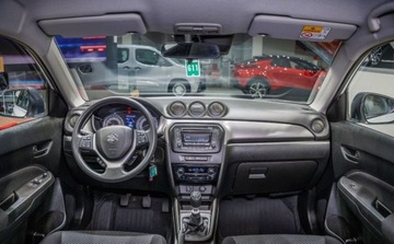 Suzuki 2022 Suzuki Vitara 1.4 Boosterjet SHVS Comfort Plus 2WD 1.4 Benzyna 129KM, zdjęcie 5