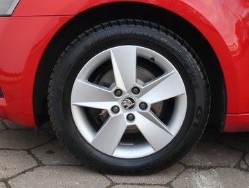 Skoda Octavia III Kombi Facelifting 1.6 TDI 115KM 2019 Skoda Octavia 1.6 TDI, Salon Polska, Serwis ASO, zdjęcie 11