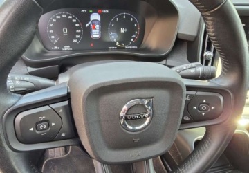 Volvo XC40 2021 Volvo XC 40 Volvo XC 40 T2 Momentum Pro 1.5 Benzyna 129KM, zdjęcie 15