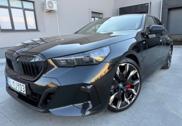 BMW Seria 5 G90-91 Sedan Plug-In 3.0 50e 489KM 2024 BMW Seria 5 salon PL FV VAT 23 pelne wyposazenie pakiety gwar i serw