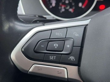 Volkswagen Passat B8 Variant Facelifting 1.5 TSI EVO 150KM 2020 Volkswagen Passat 1.5 TSI DSG 150KM VAT 23 App Connect ACC 1.5 Benzyna, zdjęcie 16