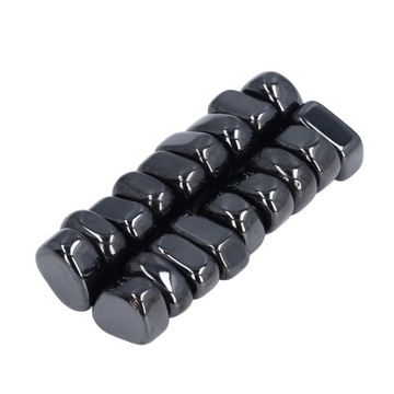 Магнитная шахматная игра с 18 камнями на 2М памяти.