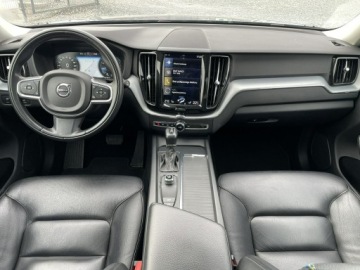 Volvo XC60 II Crossover T5 250KM 2018 Volvo XC 60 4x4 T5 Momentum 2018 kamera, zdjęcie 25
