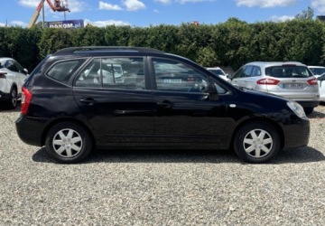 Kia Carens III 2010 Kia Carens 2010r. 1.6 Diesel 132KM, zdjęcie 7