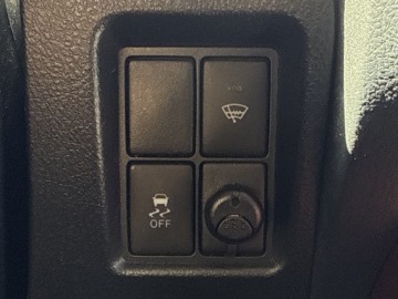 Toyota Land Cruiser VI MPV Faceliting 2.8 D-4D 177KM 2016 Toyota Land Cruiser LC 2.8 D-4D Invincible VI (201, zdjęcie 18