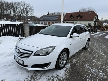 Opel Insignia I Sports Tourer Facelifting 2.0 CDTI ECOFLEX 140KM 2013 Opel Insignia 2,0 cdti 140ps idealna