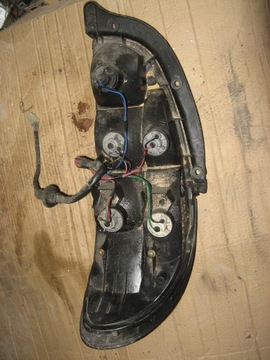 ZADNÍ LEVÝ SVĚTLO KIA CLARUS 99R SEDAN