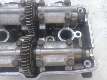 КОМПЛЕКТ ГОЛОВКИ ЦИЛИНДРА HONDA VFR 750 RC36E